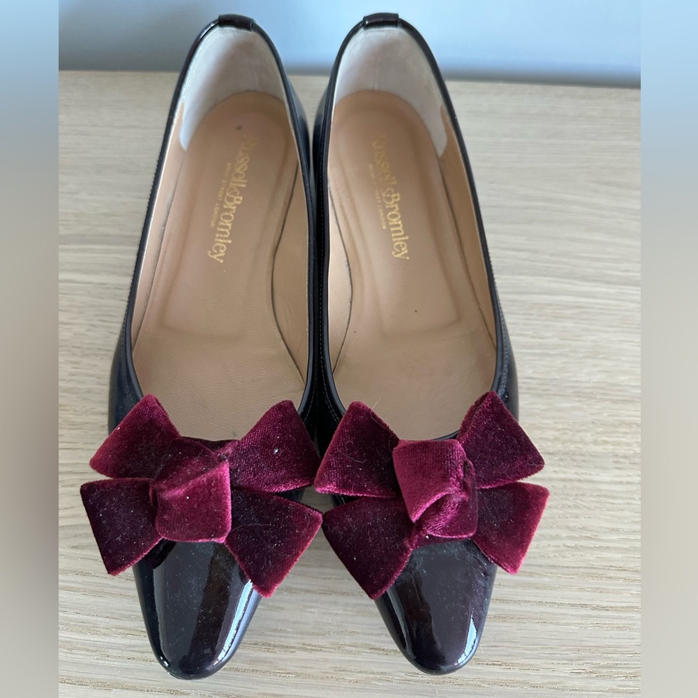 Russell & Bromley Delicious Bow Flats